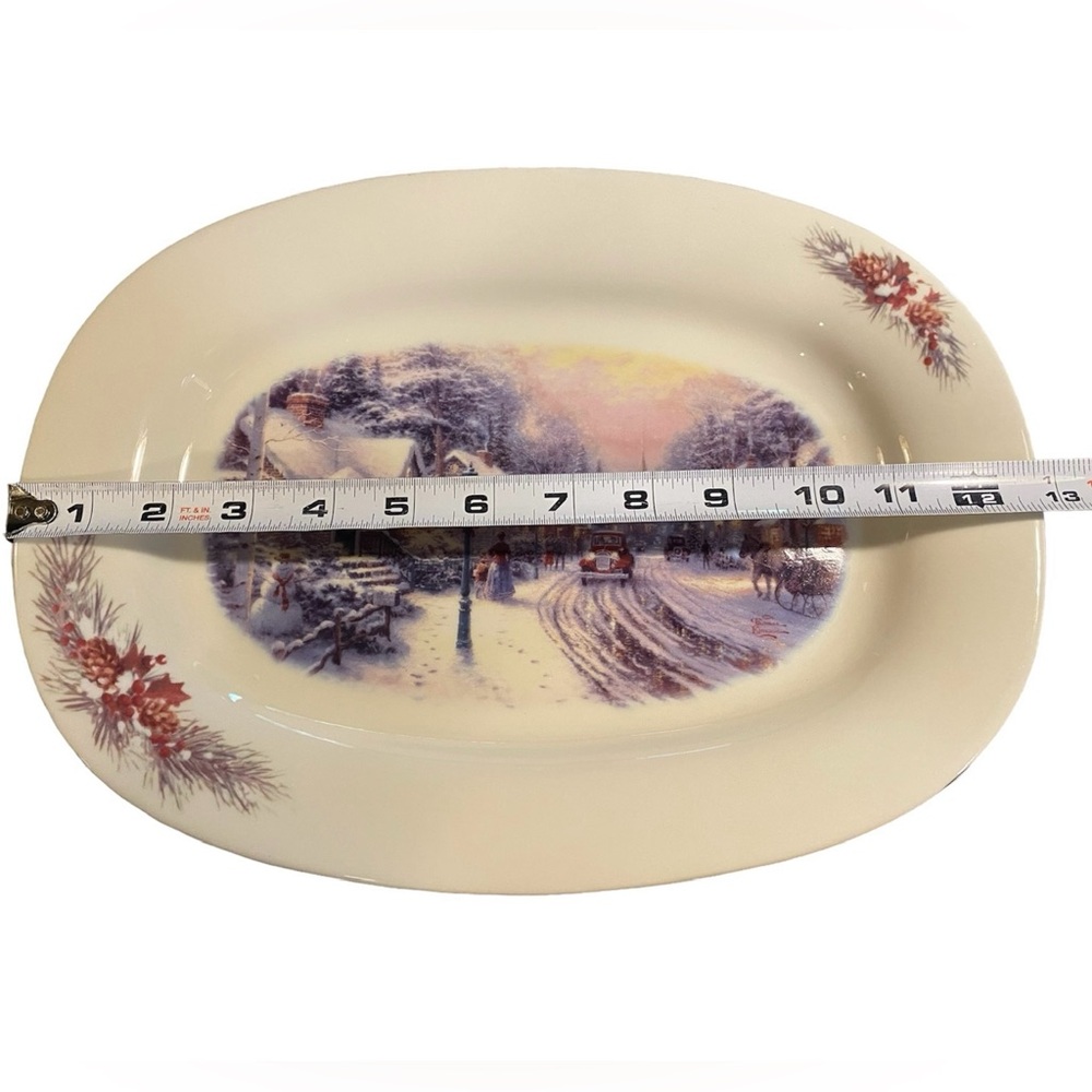 KINKADE Vintage Christmas Plate - Picture 3 of 4